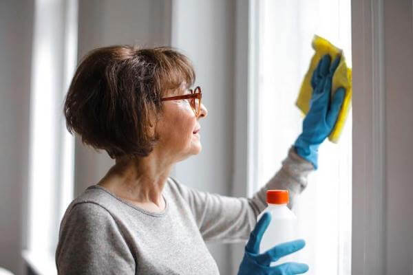 how to be happy at home - keep the house and windows clean for good feng shui